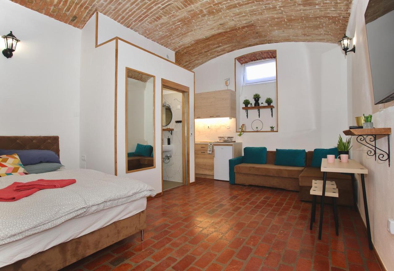 Podroom Apartments Ljubljana Kültér fotó